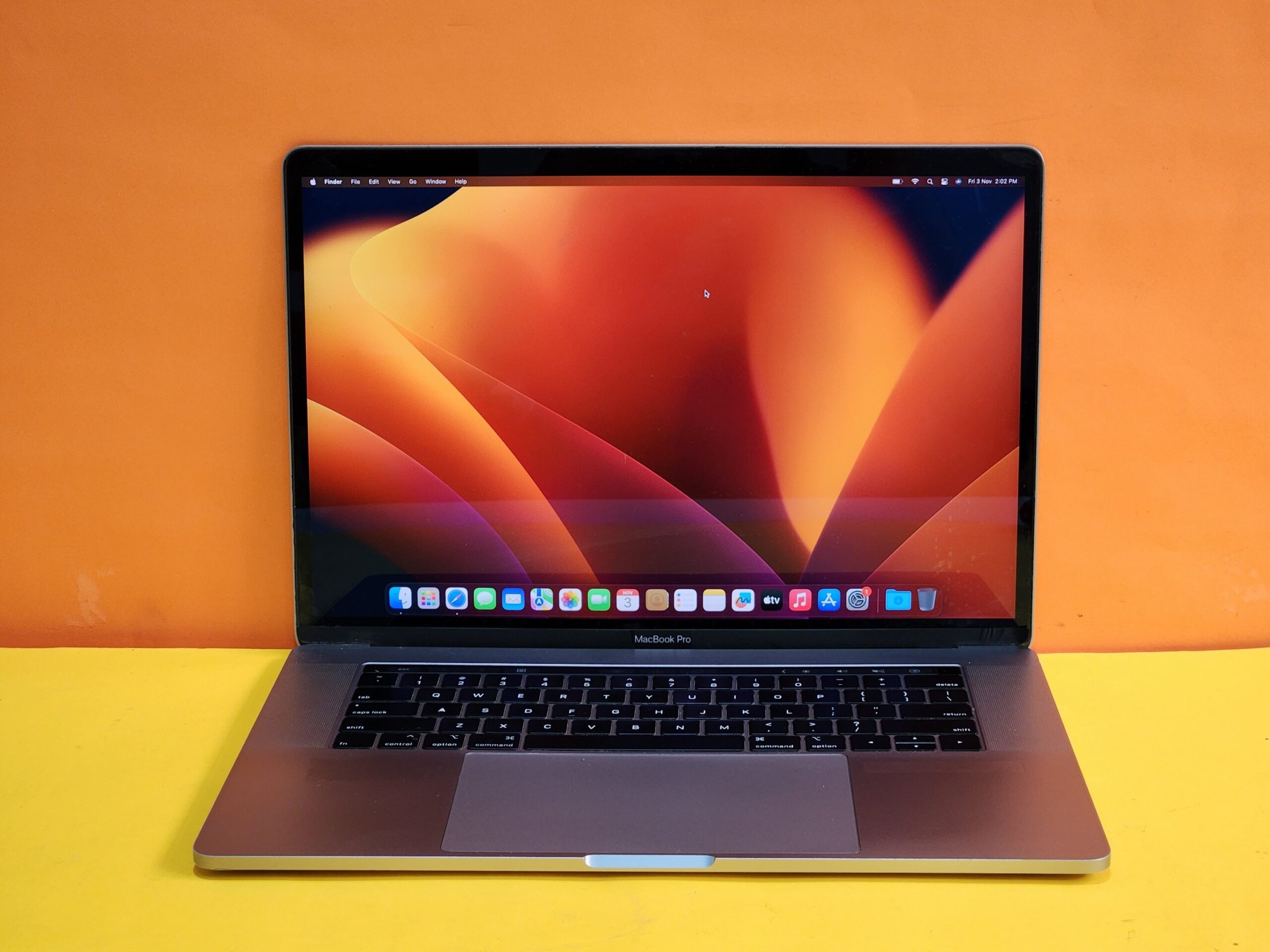 Apple Macbook Pro 2019 Core I7 16GB Ram 512GB SSD 4GB GPU – Retronics